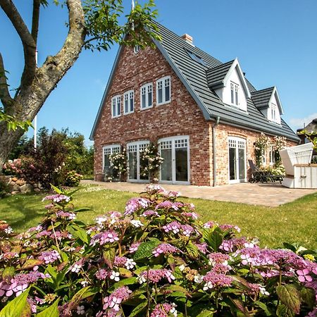 Funkelstern Villa Oldsum Екстериор снимка